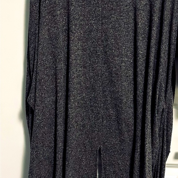 NWOT Grey Jumpsuit with Coordinating Long Sweater Size L - Picture 6 of 8